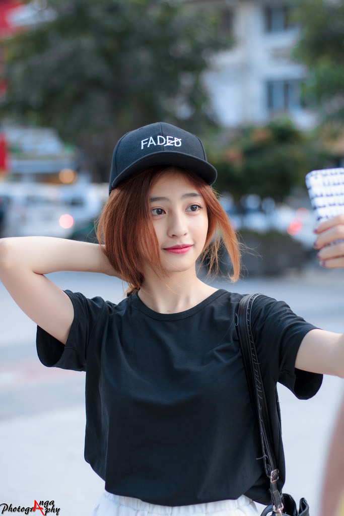 丰满女人裸体淫交